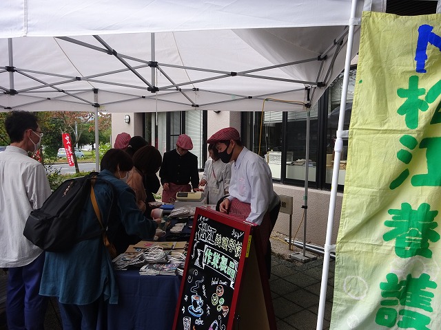 DSC02613.jpg DSC02613.jpg