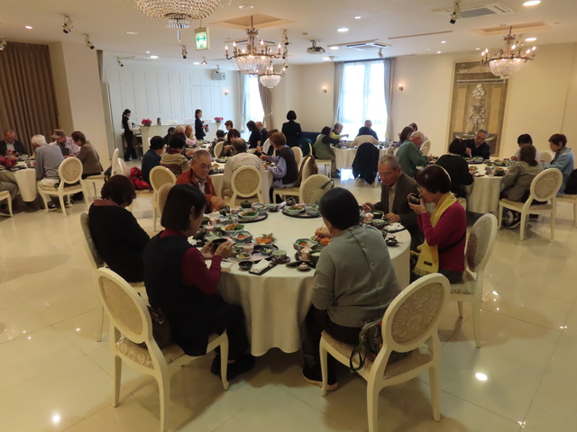 10.30 交流視察研修 (28).JPG