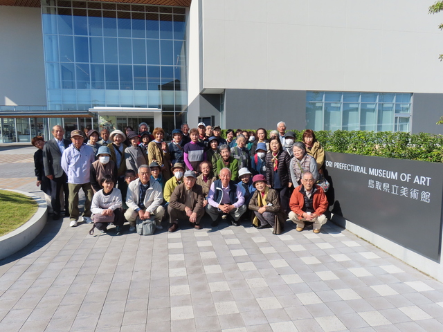 10.30 交流視察研修 (6).JPG