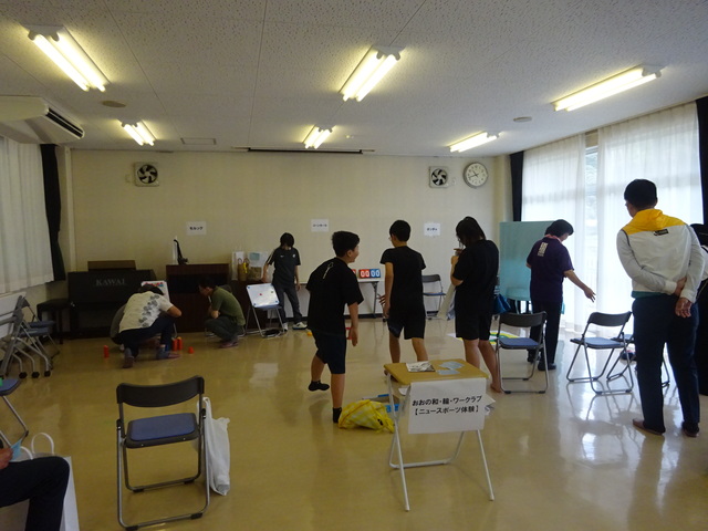 f0810816.jpg