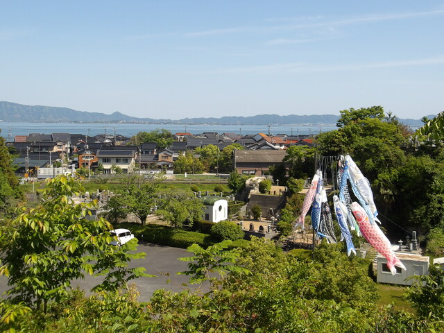 鯉のぼりと景色
